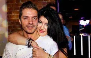 Mihaela Drafta, alaturi de un barbat misterios la concertul fostului ei iubit