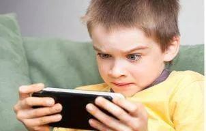 Cum tratezi dependenta de gadgeturi a copilului tau?