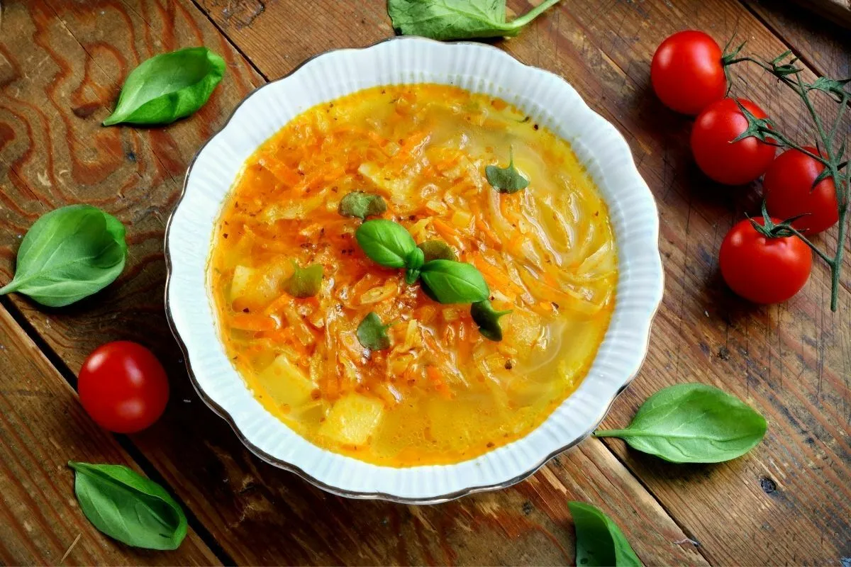 Dieta cu supa. Scapa usor de cel putin 4 kilograme pe saptamana