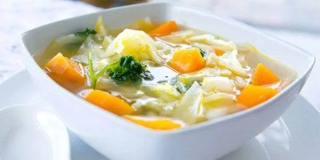 Dieta cu SUPA DE VARZA! Slabesti considerabil in doar 7 zile de regim