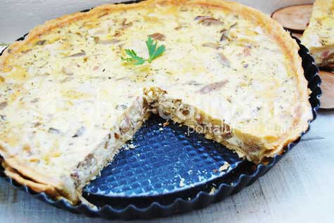 Quiche cu ciuperci, cascaval si bacon! O gustare rapida si super delicioasa