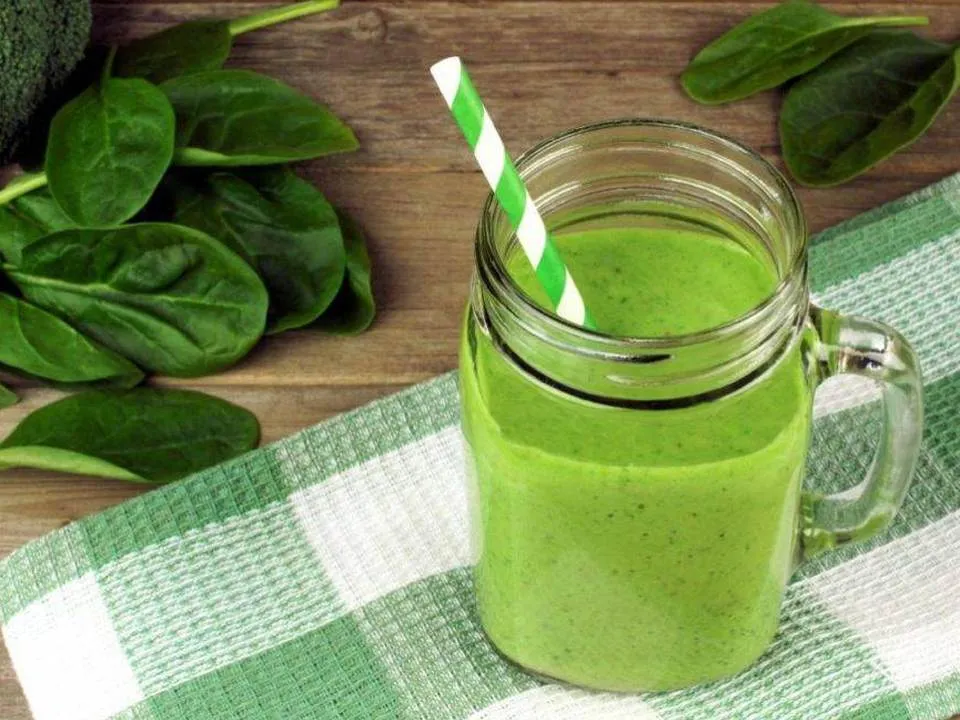 Smoothie inlocuitor de mese