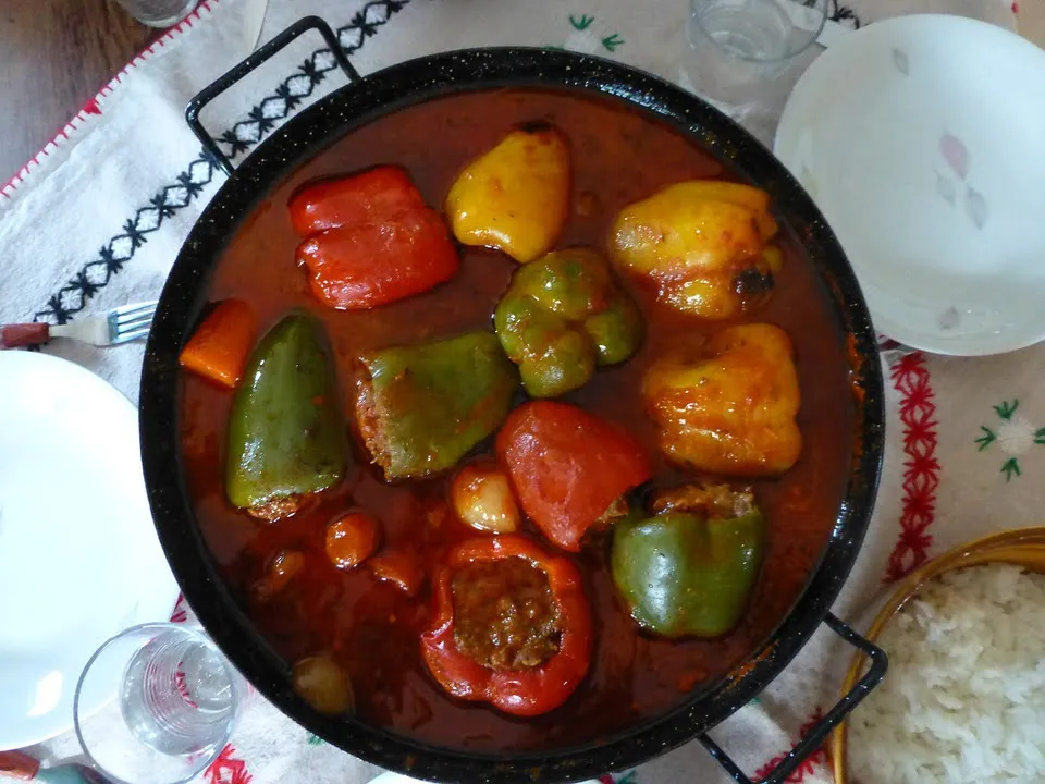 Cum sa gatesti ardei umpluti de post! E mai simplu decat crezi si sunt absolut deliciosi