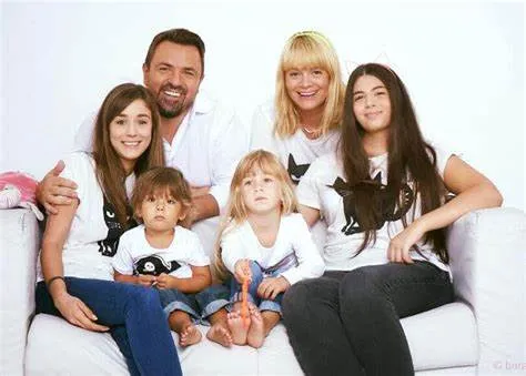 Eveniment fericit în familia lui Horia Brenciu. Cine a fost sărbătorit?