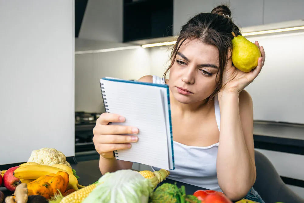 Deficitul caloric: Ce este și de ce este important în gestionarea greutății