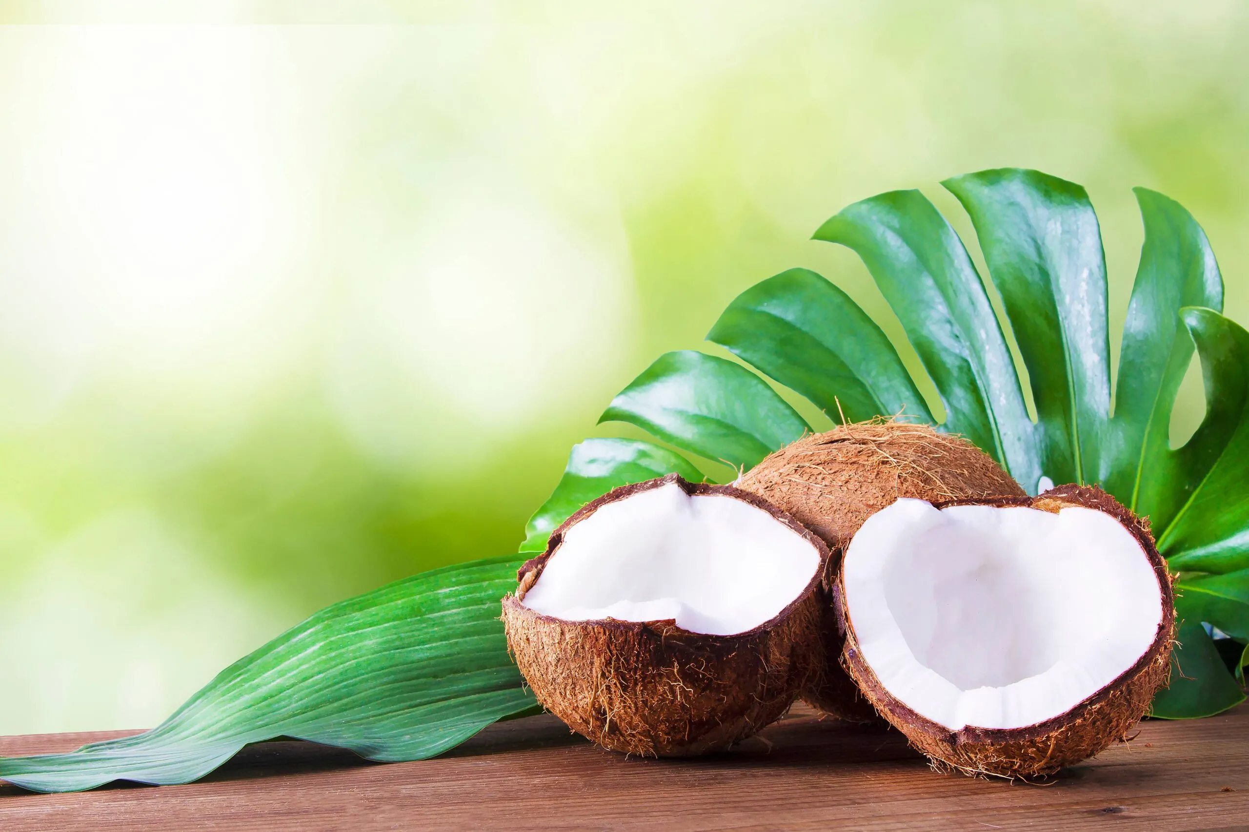 12 beneficii uluitoare ale consumului de nucă de cocos