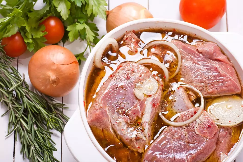 Ce beneficii ne aduce carnea de porc