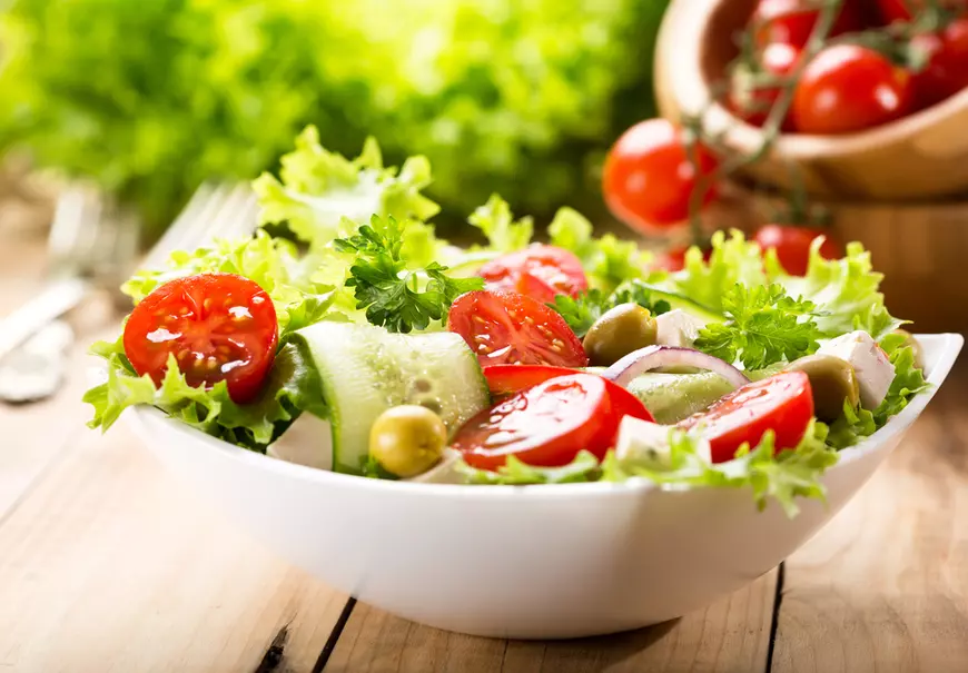 Salate vesele de primăvară de care trebuie sa te bucuri!