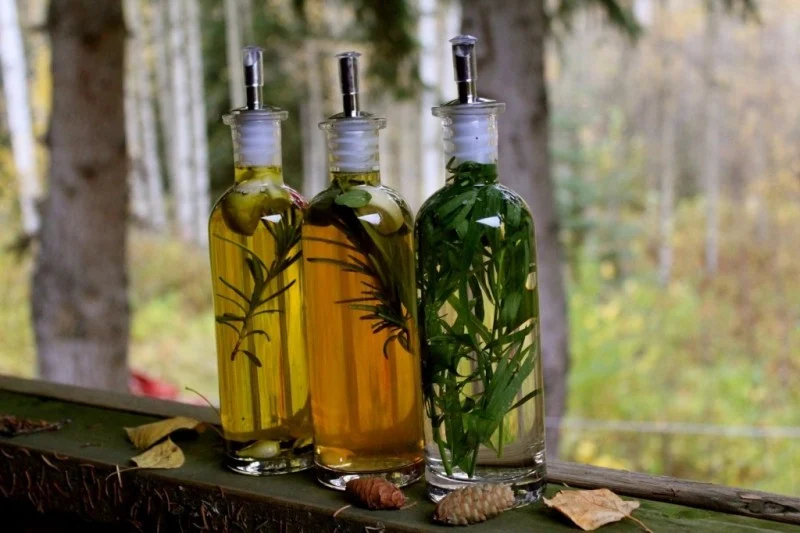 6 uleiuri naturale miraculoase si ce trebuie sa stii despre ele
