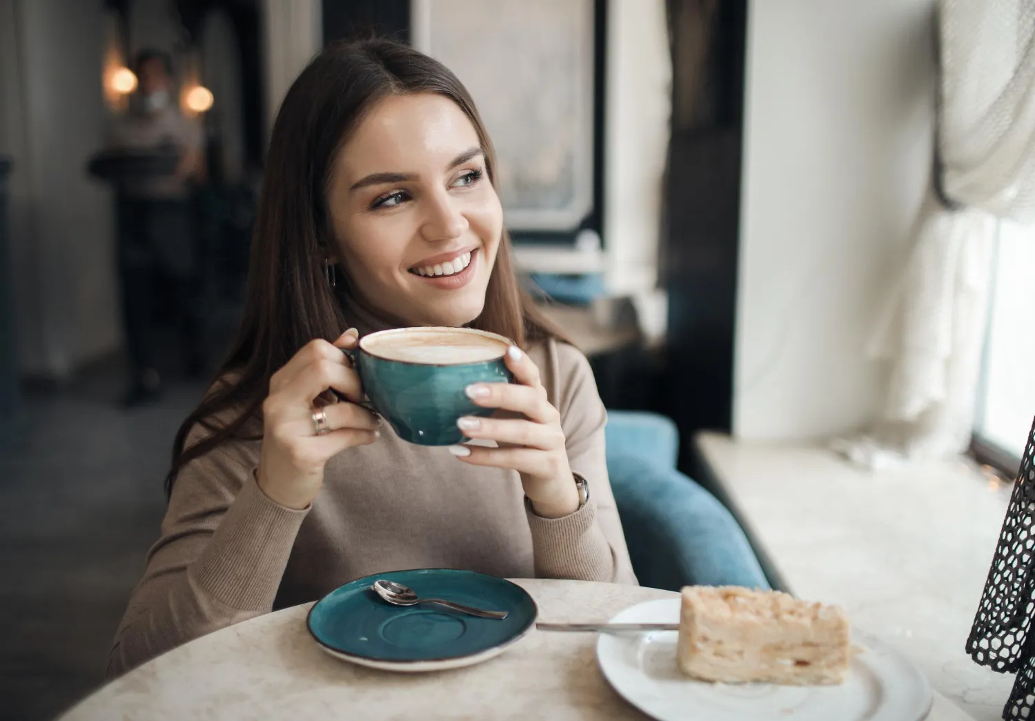 4 greșeli legate de cafeaua ta, care te împiedică să slăbești