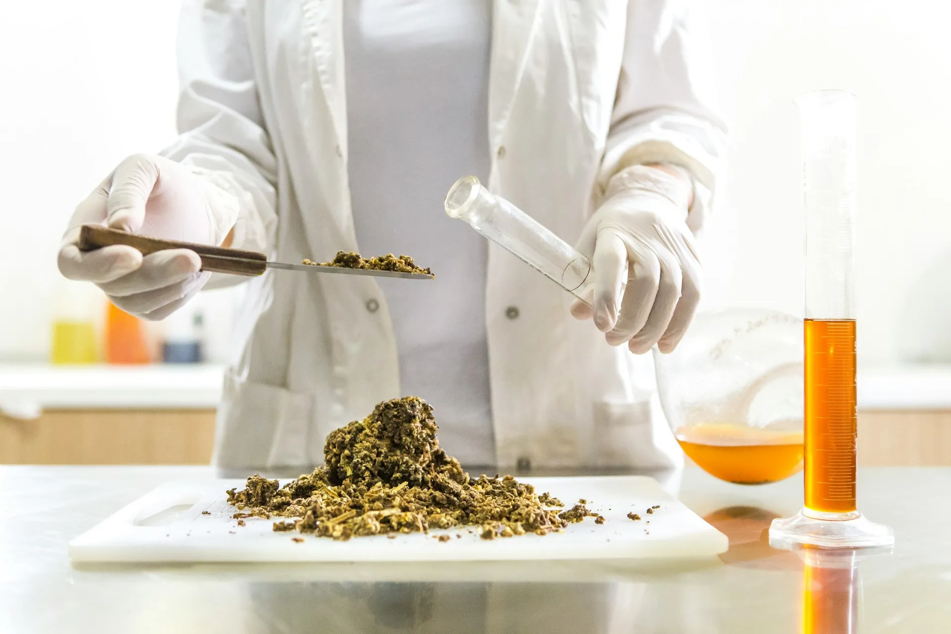 Beneficiile consumului de tinctură de propolis