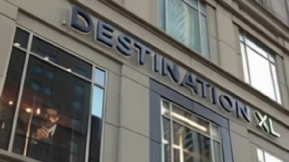 Destination XL anunta pierderi de 29,6 milioane de dolari in trimestrul patru