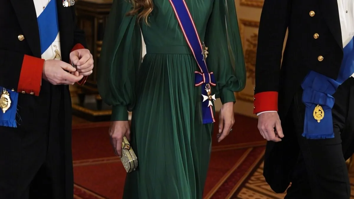 Kate Middleton a purtat tiara preferată a Prințesei Diana la banchetul de stat