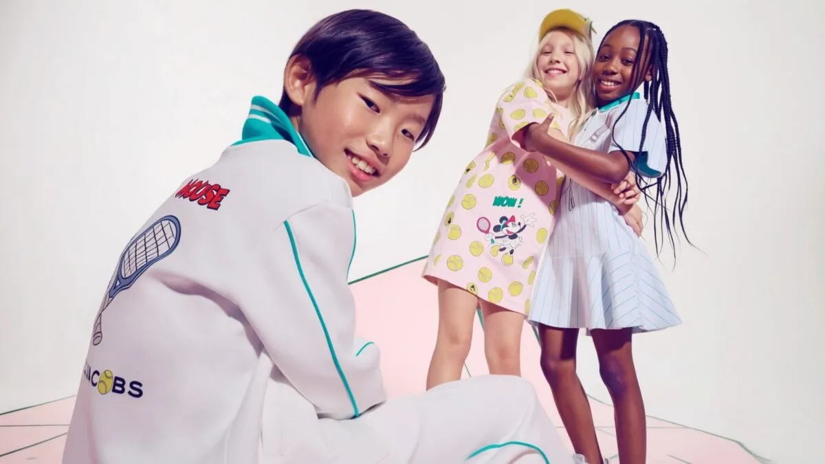 Marc Jacobs și Disney lansează colecția pentru copii cu prețuri de la 58$