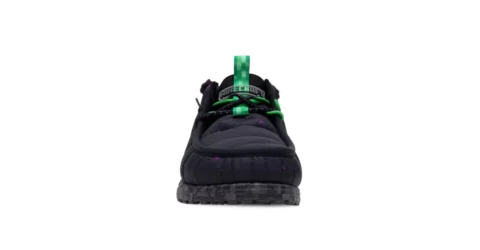 Hey Dude aduce lumea Minecraft pe pantofi cu prețuri de la 54,99 dolari