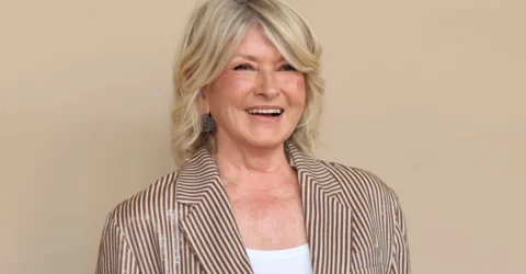 Martha Stewart publică un selfie neașteptat fără machiaj și cu rimelul de aseară