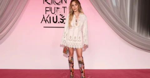 Paris Jackson poartă cizmele Dior din 2018 la gala Fashion Trust U.S. Awards