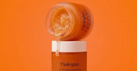 Skincare-ul inspirat de zodii e aici. Cum iti transformi rutina intr-un ritual de relaxare
