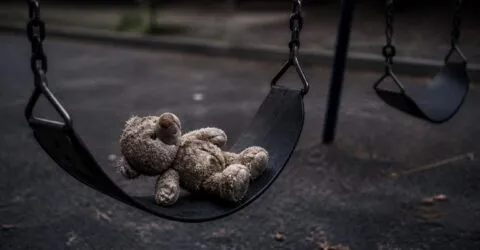Copiii între 9 și 13 ani pot arăta semne timpurii de anxietate