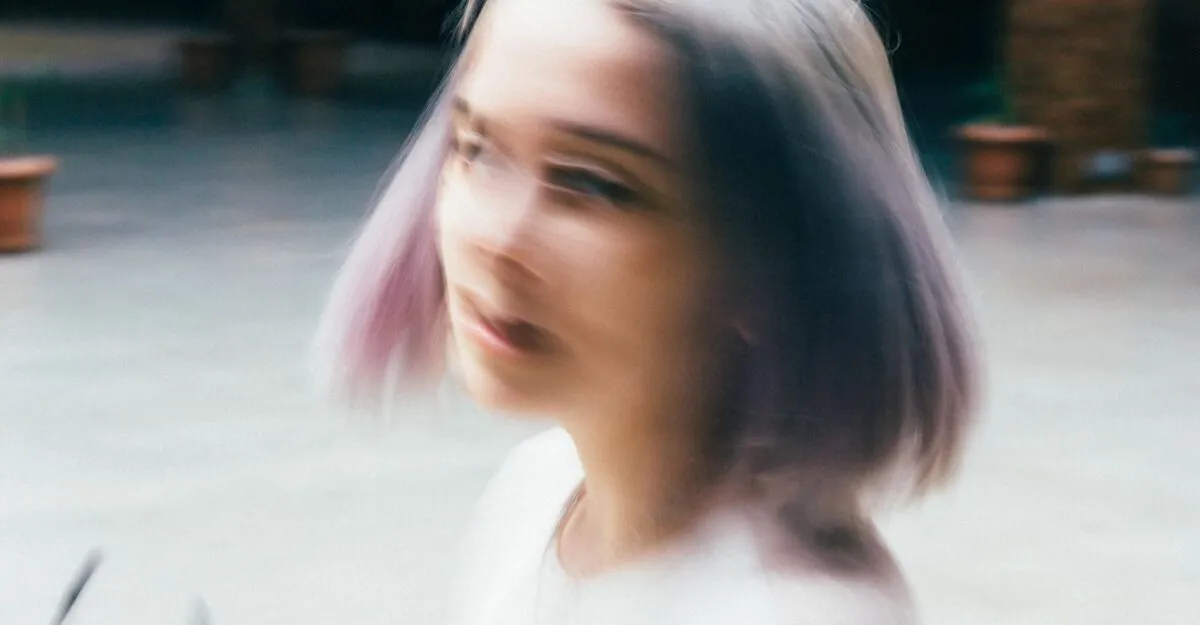 De ce e atât de greu să treci peste un crush neîmpărtășit. Cum separi persoana reală de versiunea idealizată