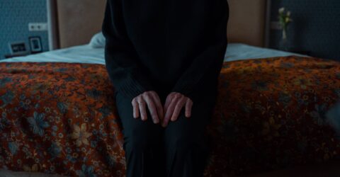 Menopauza sub 40 de ani poate fi confundată cu stresul. Ce semne merită un consult și cum se pune diagnosticul